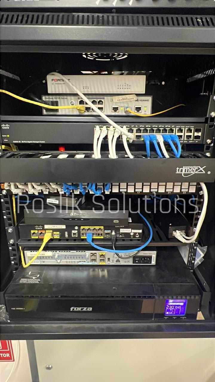 Configuración de red y router WiFi